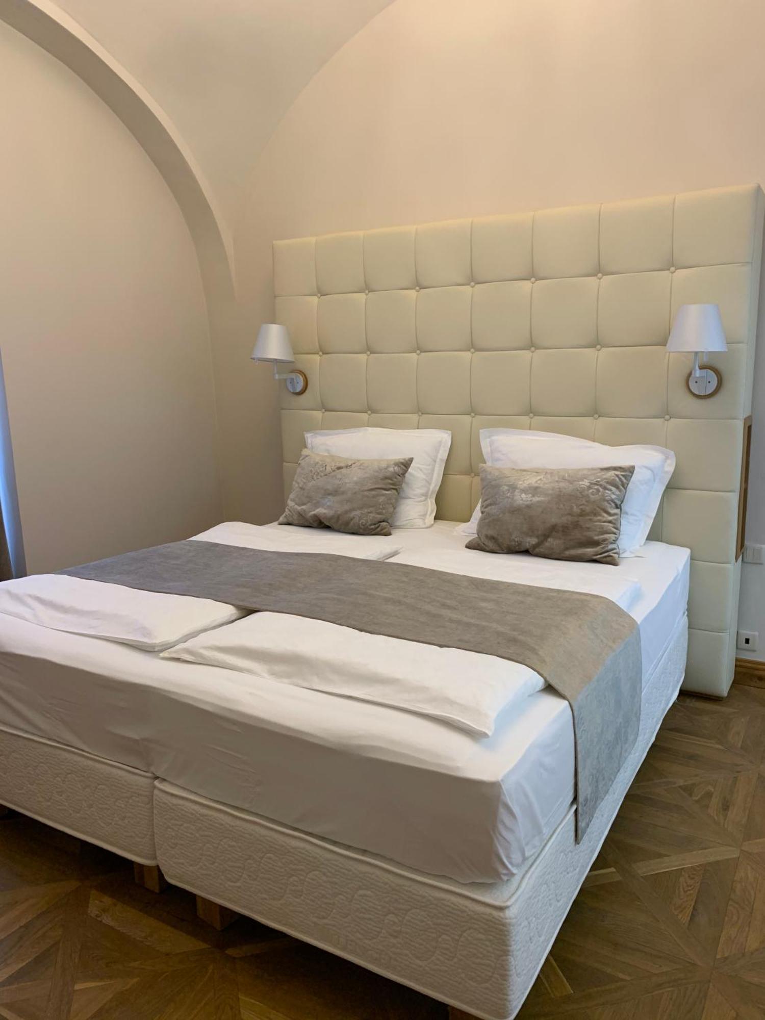 Zamek Ratmerice - Hotel & Resort Eksteriør billede